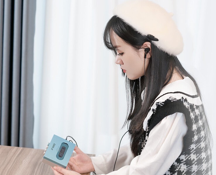 The FiiO CP13 is designed for analog tape enthusiasts seeking high quality sound reproduction. (Source: FiiO)