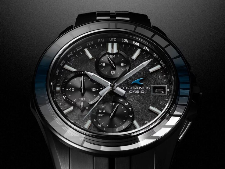 The Casio Oceanus Manta OCWS7000CN1A watch