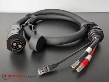 Regular customers have to buy the DC output cable separately or in a kit.