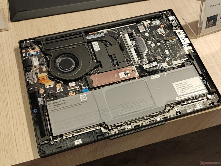 Interior of the Lenovo ThinkPad T14 Gen 7.