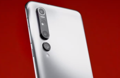 Customers in China can purchase an elegant grey Xiaomi Mi 10. (Image source: Xiaomi)