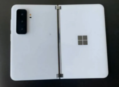 A purported live image of the Surface Duo 2. (Image: Tech Rat)