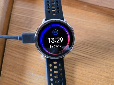 Amazfit Active2: Charging