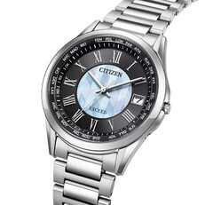 A partially white mother-of-pearl dial