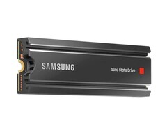 Samsung 980 PRO NVMe PCIe 4.0 SSD with Heatsink (Source: Samsung)