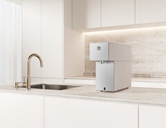 Samsung&#039;s latest water filter can purportedly filter out 82 contaminants. (Image source: Samsung)