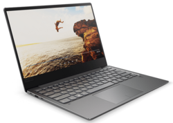 The Lenovo IdeaPad 720S-13IKB was provided by campuspoint.