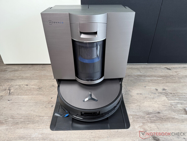 Ecovacs Deebot X11 OmniCyclone review