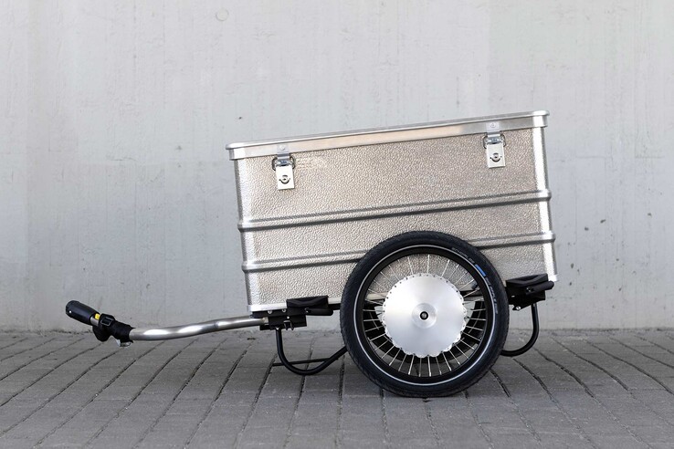 The Roland PAXXTER e is a bike trailer. (Image source: Roland)