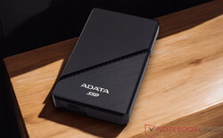 Reviewed: The ADATA SE920 with a 1-TB storage capacity. Test sample provided by ADATA.