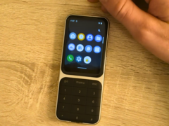 The Sidephone (pictured) with the app drawer visible. (Image source: u/sebastiansnell on r/sidephone subreddit)