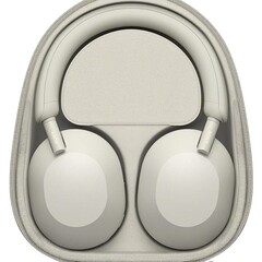 Sony's high-end WH-1000XM5 have dropped to an all-time low price on Amazon (image source: Sony)