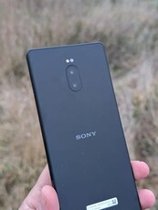 Sony Xperia 5G smartphone prototype. (Image source: OLX)
