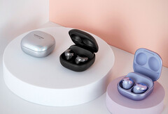 The Galaxy Buds2 Pro will resemble its predecessor, pictured. (Image source: Samsung)
