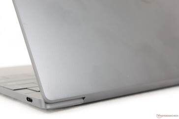 Smoother matte metal texture carries over from the last generation XPS design