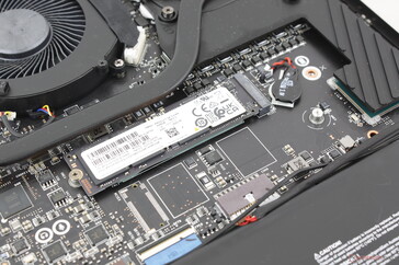 Primary PCIe5 x4 M.2 2280 SSD slot. Note the unused SSD slot below it that is only available on the Titan 18 HX