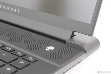 Sadly, the Alienware power logo does not double as a fingerprint reader