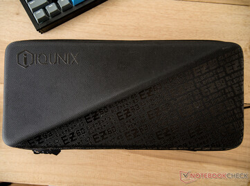 The Iqunix EZ63 comes in a high-quality hard-shell carrying case that features a two-tone pattern 