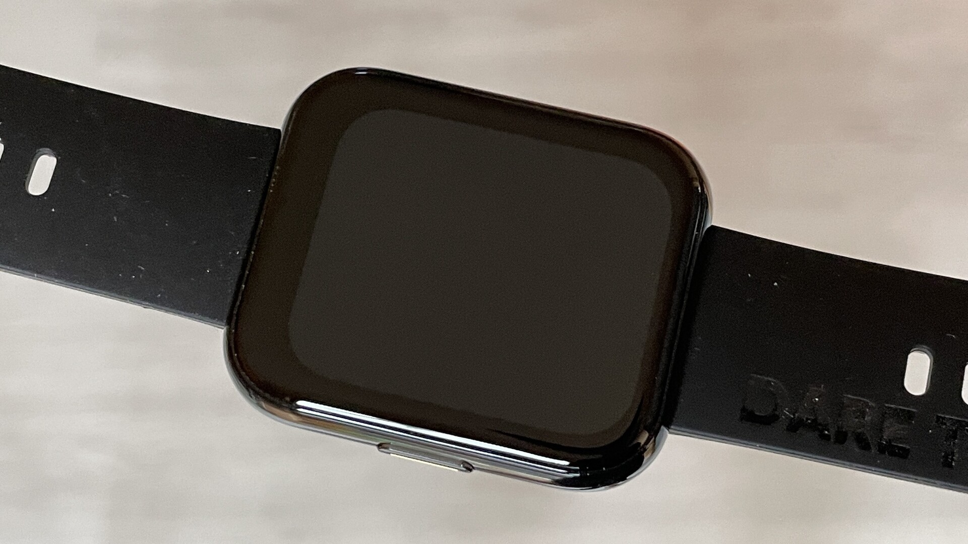 Realme watch s pro vs honor hotsell magic watch 2