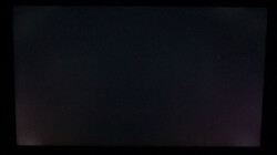 There's slight screen bleeding in the bottom corners.