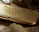 A Hylian Crest dominates the back of the Switch Lite Hyrule Edition. (Image source: Nintendo)