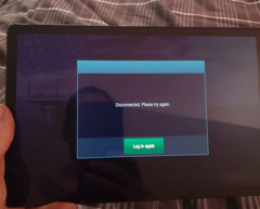 Galaxy Tab S5e users are complaining of Wi-Fi signal attenuation issues cause when holding the device in a certain way. (Source: David Warner) Galaxy Tab S5e users are complaining of Wi-Fi signal attenuation issues cause when holding the device in a certain way. (Source: David Warner)