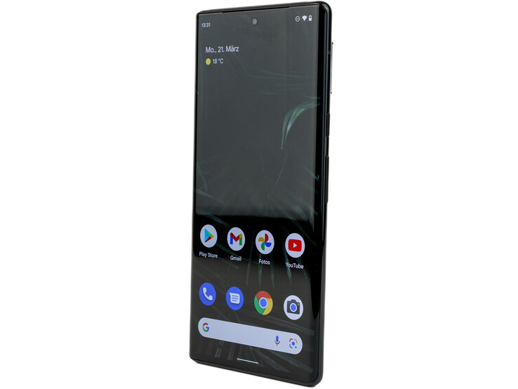 Google Pixel 6 Pro Review - Eye Candy with Vanilla Android ...