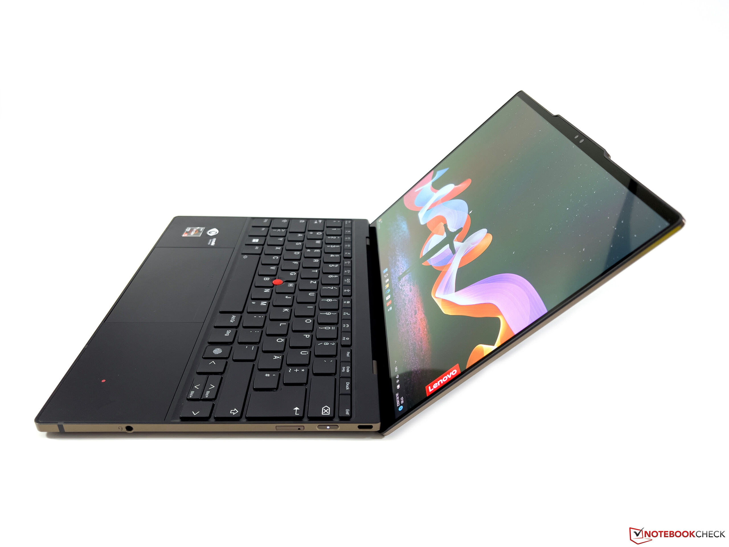 Lenovo ThinkPad Z13 G1 OLED Review - Business-Laptop with an AMD