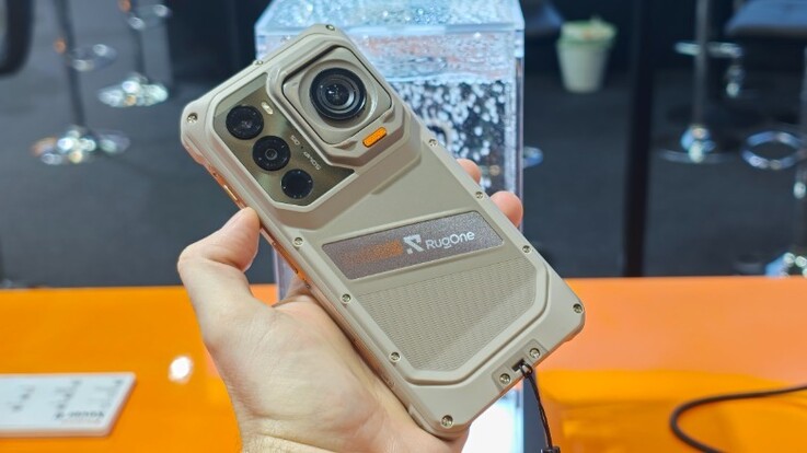 A demonstration model of the Xsnap 7 Pro at IFA.