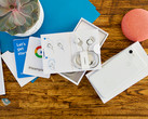 Unboxing the Pixel 3 XL. (Source: Mobile Review)