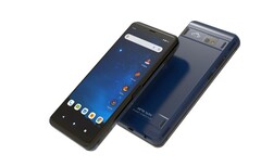 Astro Slide 5G front and back, folded handheld (Source: Planet Computers)