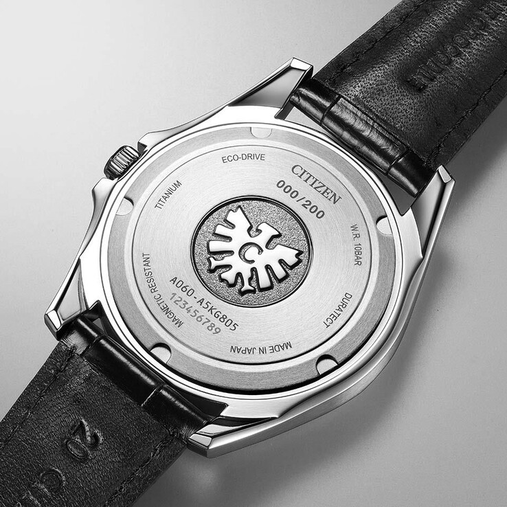 The caseback is individually numbered and features The Citizen's signature eagle emblem, with production limited to just 200 pieces worldwide.