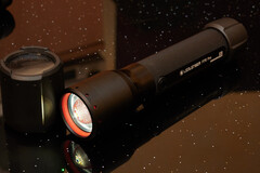 The Ledlenser P7R (Image source: Andreas Sebayang/Notebookcheck)