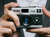 The Rollei 35AF is a 35mm compact camera with a fixed lens. (Image: MiNT)