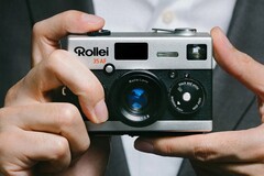 The Rollei 35AF is a 35mm compact camera with a fixed lens. (Image: MiNT)