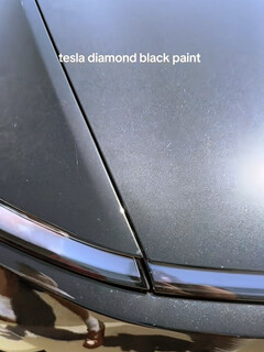 The new Model Y Diamond Black color in the sunshine. (Image source: Katalina/TikTok)