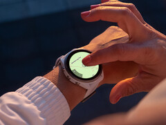 The Forerunner 965 is one of five smartwatches eligible to receive Public Beta Version 27.05. (Image source: Garmin)