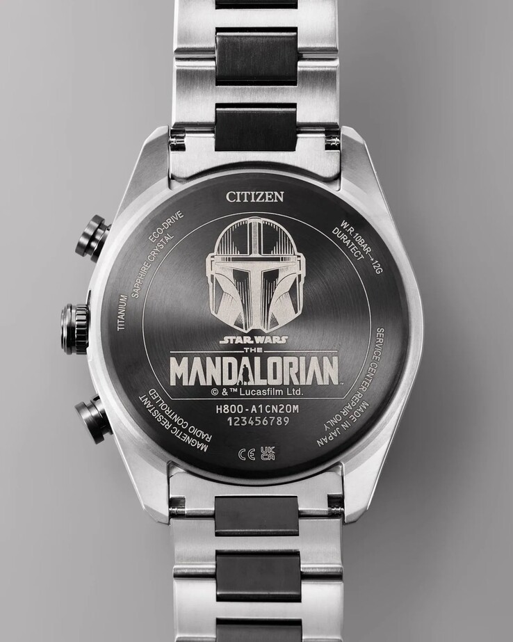 The case back features an engraved Mandalorian helmet and Star Wars branding.