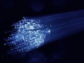 FCC moves to tighten security around US‑bound submarine cables. Pictured: A fiber optic cable (Image source: Denny Muller, Unsplash)