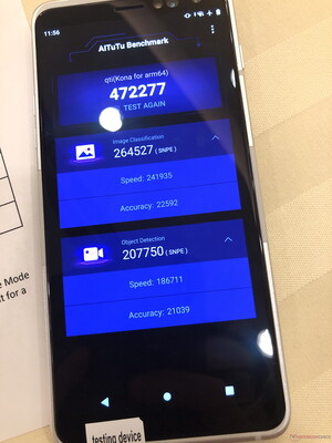 Snapdragon 865 reference device AiTuTu score.