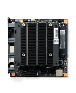 Framework Desktop motherboard (image source: Framework)