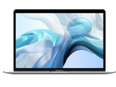 Apple Macbook Air 2019 in Review: Now with True Tone, but the fan is still annoying