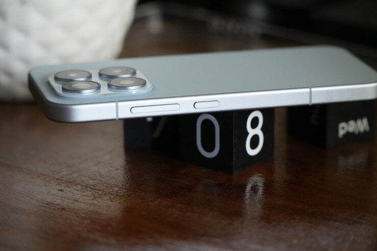 The Xiaomi 17 ships with a large 6,330 mAh battery capacity