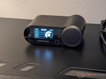 GameHub in advanced display mode.