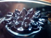 A smart material reacts to a magnetic field. (Source: Physics Open Lab)