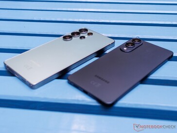 Galaxy S25 Edge vs Galaxy S25 Ultra (image source: Notebookcheck)