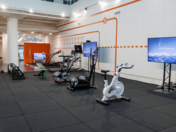There is sports equipment for over 20 sports on 1000 square meters.