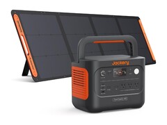 The Jackery Explorer 1000 v2 can be purchased with or without a solar panel. (Image source: Jackery)