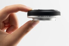 Viltrox now offers a tiny 28 mm f/4.5 lens for Fujifilm X cameras (Image source: Viltrox)