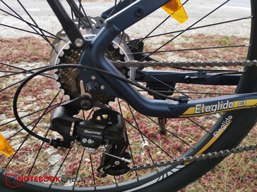 Shimano Tourney rear derailleur